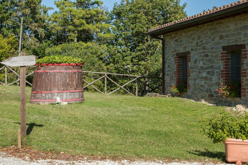 Agriturismo La Coccinella Valfabbrica Exterior photo