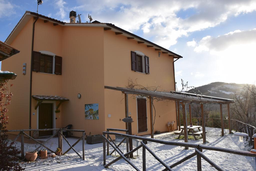 Agriturismo La Coccinella Valfabbrica Exterior photo